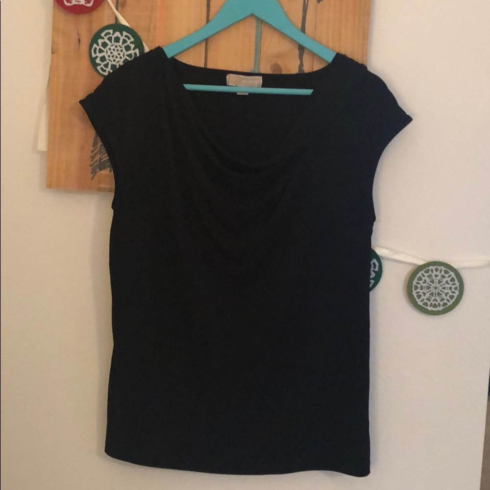Black short sleeve top